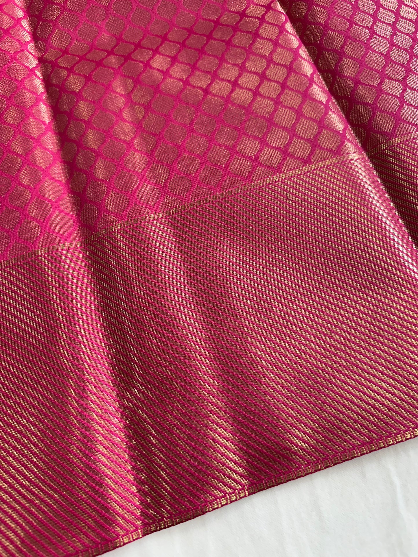 Green Metallic Jyotika Tissue Saree