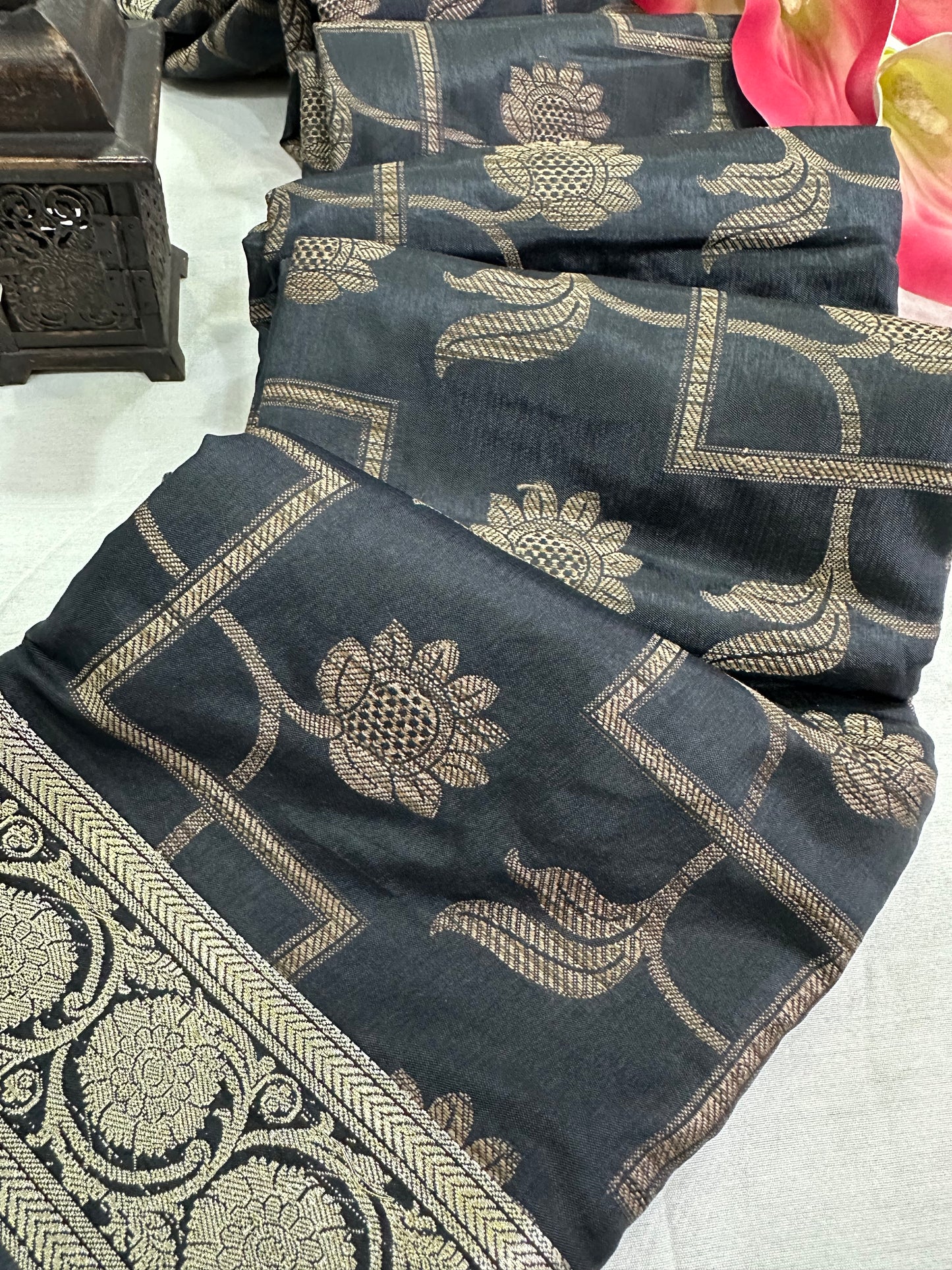 Black Kheecha Silk Saree