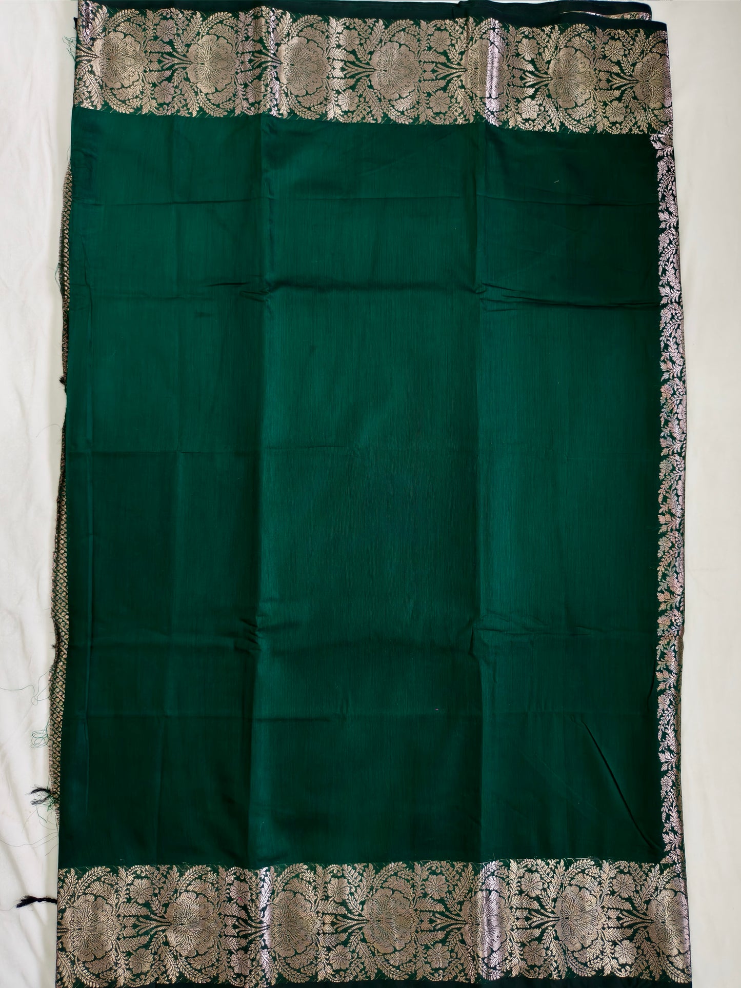 Green Silk Saree With Border